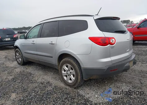 2011 Chevrolet Traverse Ls z USA, uszkodzony, nr VIN 1GNKREED2BJ362083